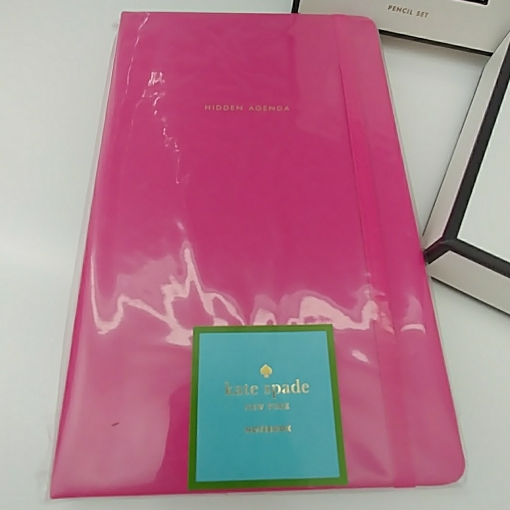 NWT & NIB kate spade notebook set - Picture 2 of 4